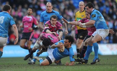 07.03.10 - Cardiff Blues v Leinster - Magners League - Isa Nacewa of Leinster is tackled by Scott Morgan of Cardiff Blues. 