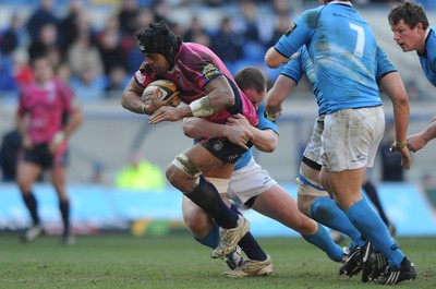 07.03.10 - Cardiff Blues v Leinster - Magners League - Maama Molitika of Cardiff Blues drives forwards. 