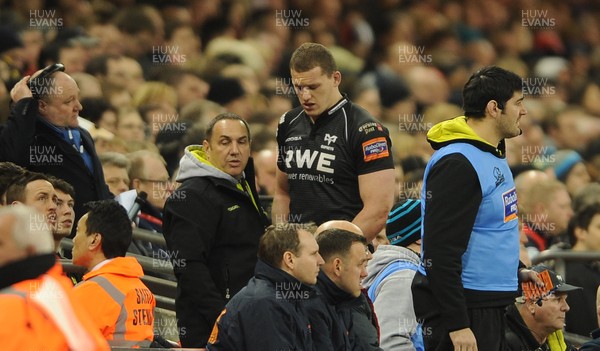 300313 - Cardiff Blues v Ospreys - RaboDirect PRO12 - Ian Evans of Ospreys leaves the pitch 