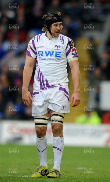 31.12.10 - Cardiff Blues v Ospreys - Magners League - Ryan Jones of Ospreys. 