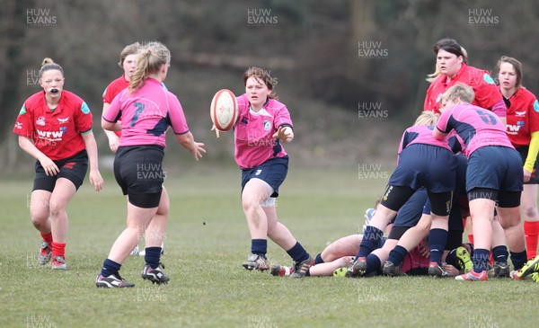 070413 - Blues u18 Women v Scarlets u18 Women, Cross Keys - Blues take on Scarlets in the second game of a double header of regional u18 womens matches at Cross Keys 