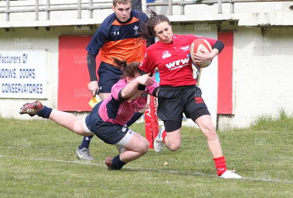 070413 - Blues u18 Women v Scarlets u18 Women, Cross Keys - Blues take on Scarlets in the second game of a double header of regional u18 womens matches at Cross Keys 