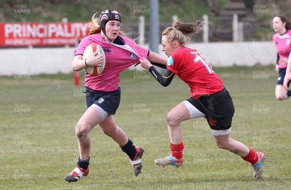 070413 - Blues u18 Women v Scarlets u18 Women, Cross Keys - Blues take on Scarlets in the second game of a double header of regional u18 womens matches at Cross Keys 