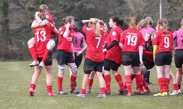 070413 - Blues u18 Women v Scarlets u18 Women, Cross Keys - Scarlets celebrate after beating the Blues to win the regional championship  