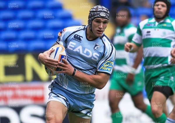 11.09.11 Blues v Treviso - RaboDirect PRO 12 - Blues' Tom James races in to score  