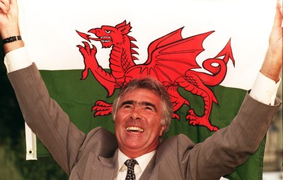 Bobby Gould 170895