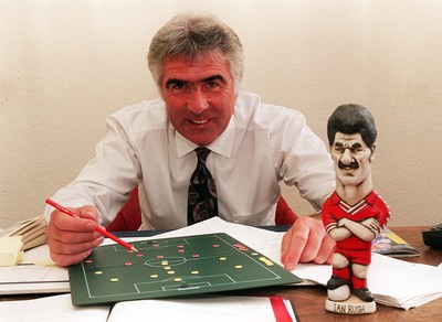 Bobby Gould 300895