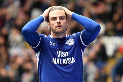 120926 - Bolton Wanderers v Cardiff City - Sky Bet Championship - A frustrated Ollie Tanner of Cardiff City