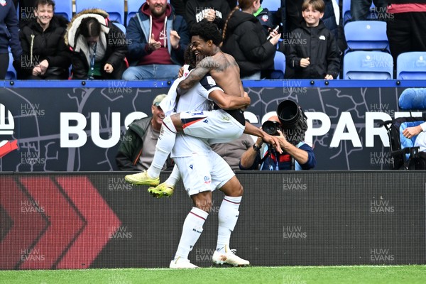 120926 - Bolton Wanderers v Cardiff City - Sky Bet Championship - Thierry Gale of Bolton celebrates scoring a goal to win the match late on