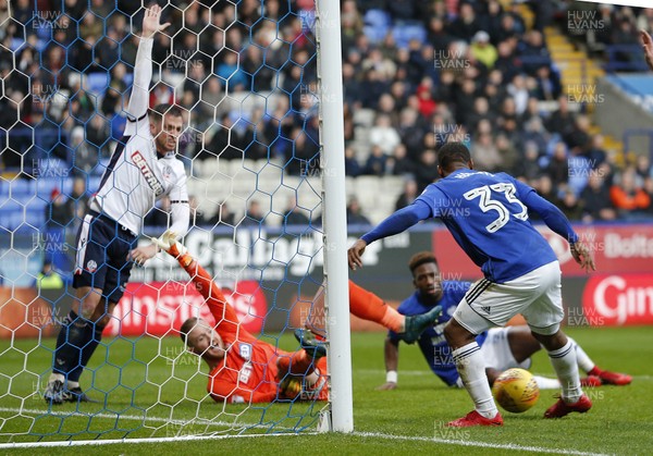 231217 - Bolton Wanderers v Cardiff City - SkyBet Championship - Junior Hoilett of Cardiff scores but is disallowed in 1st half