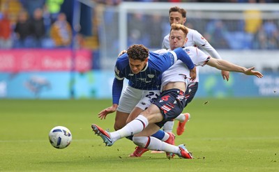 251025 - Bolton Wanderers v Cardiff City - Sky Bet League 1 - Yousef Saleh of Cardiff and George Johnston of Bolton