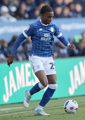 251025 - Bolton Wanderers v Cardiff City - Sky Bet League 1 - Tanaswa Nyakuhwa of Cardiff