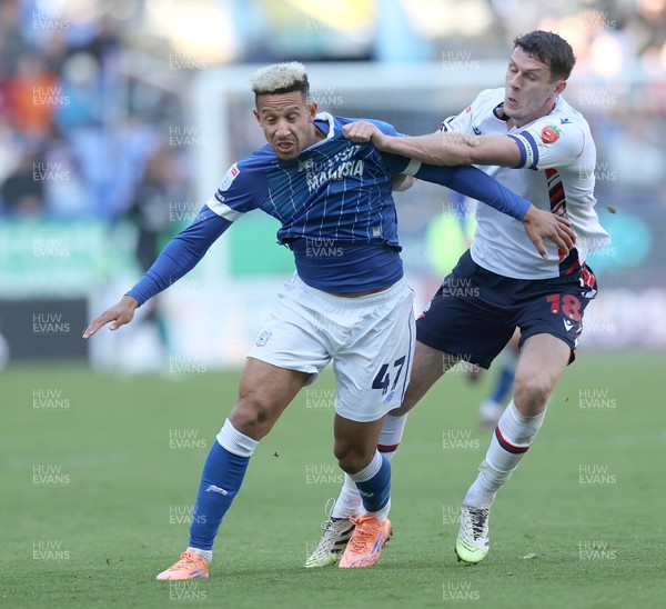 251025 - Bolton Wanderers v Cardiff City - Sky Bet League 1 - Callum Robinson of Cardiff and Eoin Toal of Bolton