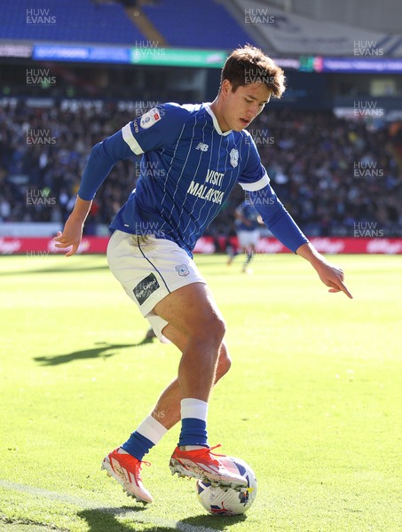 251025 - Bolton Wanderers v Cardiff City - Sky Bet League 1 - Rubin Colwill of Cardiff