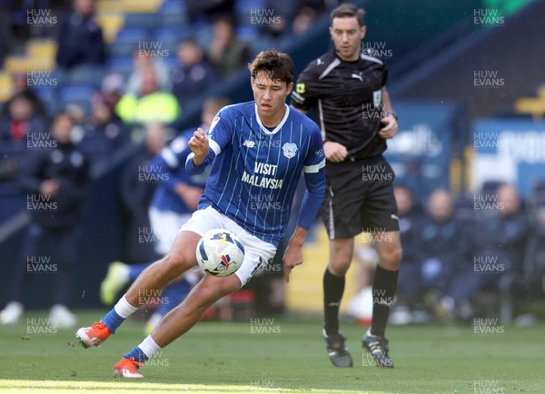 251025 - Bolton Wanderers v Cardiff City - Sky Bet League 1 - Rubin Colwill of Cardiff
