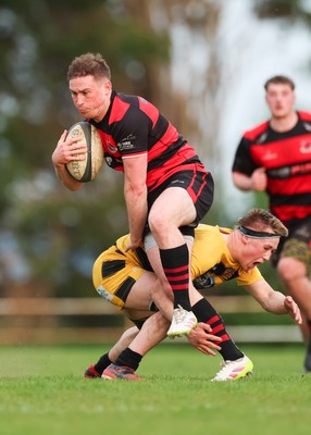 060526 - Bonymaen RFC v Glynneath RFC, National Championship West -Gareth Andrew of Bonymaen looks to break away