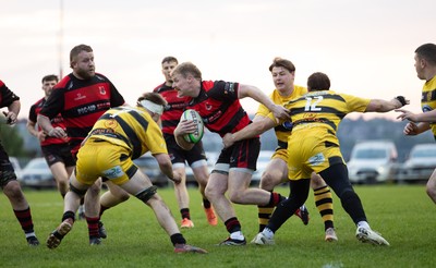 060526 - Bonymaen RFC v Glynneath RFC, National Championship West - Gareth Andrew of Bonymaen charges forward