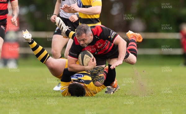 060526 - Bonymaen RFC v Glynneath RFC, National Championship West - Andrew Pritchard of Bonymaen takes on Dylan Francis of Glynneath