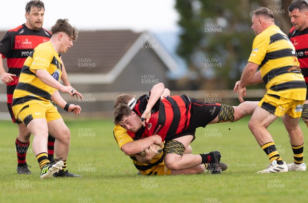 060526 - Bonymaen RFC v Glynneath RFC, National Championship West - Logan Milne of Bonymaen is tackled