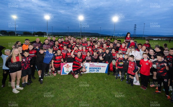 060526 - Bonymaen RFC v Glynneath RFC, National Championship West - Bonymaen celebrate as they win the National Championship West trophy