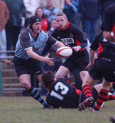 080203 - Bonymaen v Cardiff - Principality Cup - Matt Allen feeds