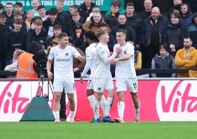 071225 - Boreham Wood v Newport County, Emirates FA Cup 2nd Round - Jeff King of Boreham Wood celebrates after scoring goal