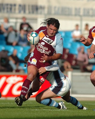 21.10.06 - Bourgoin v Cardiff Blues - Bourgoin's Olivier Sourgens gets through a gap 