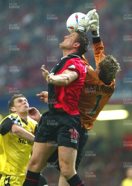 240503 - Bournemouth v Lincoln City - Third Division Play-Off Final - Bournemouth's Steve Fletcher is denied by keeper Alan Marriott