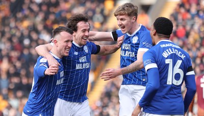 170126 - Bradford City v Cardiff City - Sky Bet League 1 - David Turnbull of Cardiff celebrates 1st goal with Ryan Wintle of Cardiff, Chris Willock of Cardiff and Joel Bagan of Cardiff