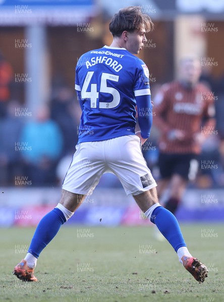 170126 - Bradford City v Cardiff City - Sky Bet League 1 - Cian Ashford of Cardiff