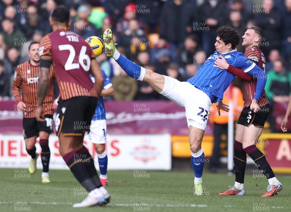 170126 - Bradford City v Cardiff City - Sky Bet League 1 - Yousef Saleh of Cardiff held back by Aden Baldwin of Bradford