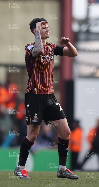 170126 - Bradford City v Cardiff City - Sky Bet League 1 - Jenson Metcalfe of Bradford celebrates only goal for Bradford