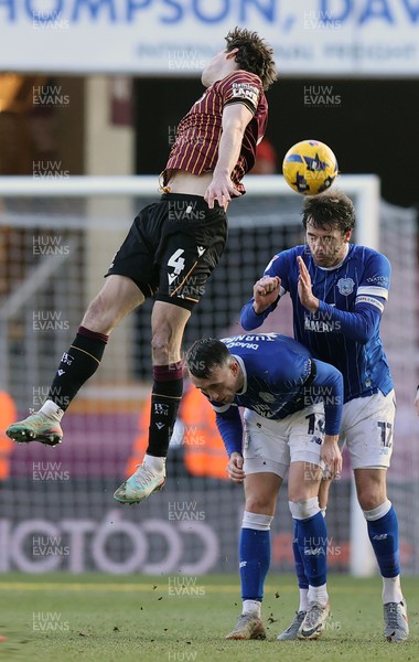 170126 - Bradford City v Cardiff City - Sky Bet League 1 - David Turnbull of Cardiff and Calum Chambers of Cardiff and Joe Wright of Bradford