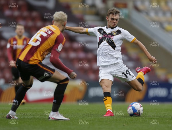 241020 - Bradford City v Newport County - Sky Bet League 2 - Scott Twine of Newport County has a shot on goal in the 1st half