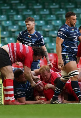190426 - Brecon Athletic v Bargoed Athletic, Mens Division 5 Final - Josh Pritchard of Brecon powers over to score try