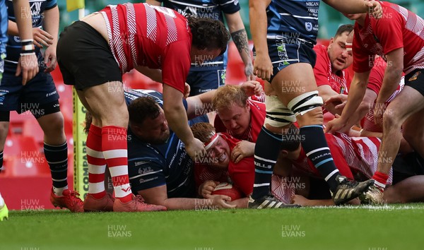 190426 - Brecon Athletic v Bargoed Athletic, Mens Division 5 Final - Josh Pritchard of Brecon powers over to score try