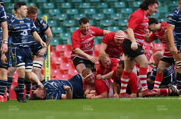190426 - Brecon Athletic v Bargoed Athletic, Mens Division 5 Final - Josh Pritchard of Brecon powers over to score try