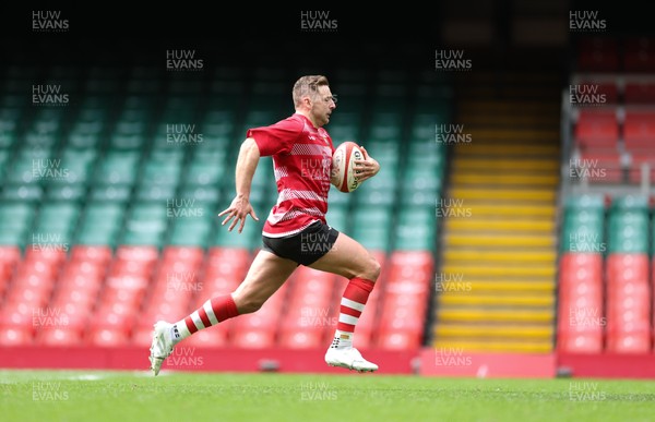 190426 - Brecon Athletic v Bargoed Athletic, Mens Division 5 Final - Jack Crockett of Brecon Athletic races away to score try with the final play of the match