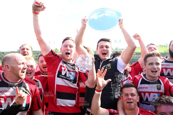 040519 - Brecon v Cwmbran -  WRU National League 1 East -  Brecon celebrate winning the league and WRU National Plate