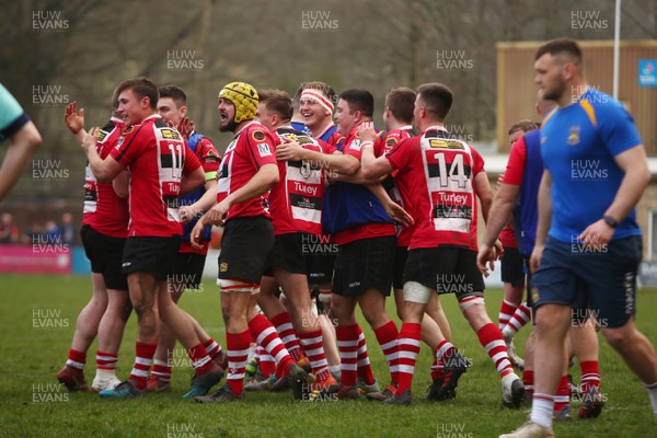 300319 - Brecon RFC v Penallta RFC - WRU National Plate Competition - Semi Final - Players of Brecon celebrate at the final whistle to reach The Plate Final