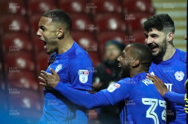 130318 - Brentford v Cardiff City, Sky Bet Championship - Kenneth Zohore of Cardiff City celebrates after scoring the third goal