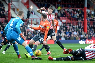 081218 - Brentford v Swansea City - SkyBet Championship - Chris Mepham (6) of Brentford scores an own goal