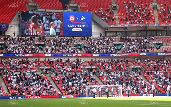 290521 - Brentford v Swansea City - SkyBet Championship Play off Final - Swansea City fans ahead of kick off