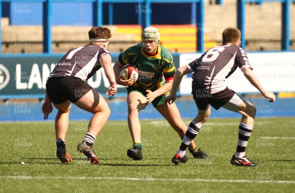 080417 - Bridgend Athletic II v Treorchy - WRU Youth Bowl Final -  Treorchy take on Bridgend Athletic II in The WRU Youth Bowl Final