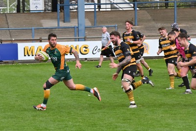 260425 - Bridgend Athletic v Skewen - Admiral National League 1 West Central - 