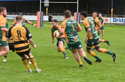 260425 - Bridgend Athletic v Skewen - Admiral National League 1 West Central - 