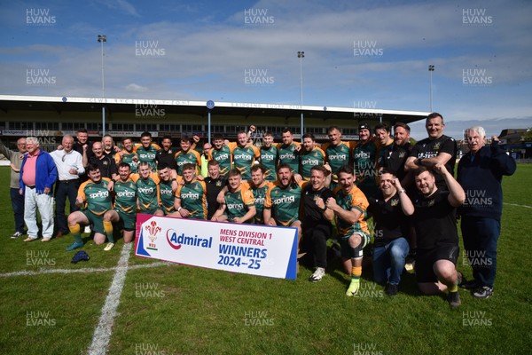 260425 - Bridgend Athletic v Skewen - Admiral National League 1 West Central - Bridgend Athletic celebrate winning the league