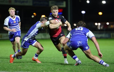 250925 - Bridgend Ravens RFC v Aberavon RFC, Super Rygbi Cymru - Frankie Jones of Aberavon dives in to score try