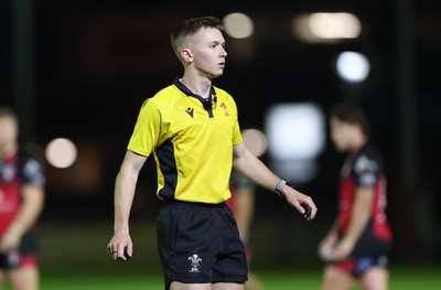 250925 - Bridgend Ravens RFC v Aberavon RFC, Super Rygbi Cymru - Match referee Ben Connor