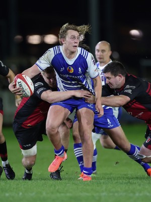 250925 - Bridgend Ravens RFC v Aberavon RFC, Super Rygbi Cymru - Ben Burnell of Bridgend looks to pass